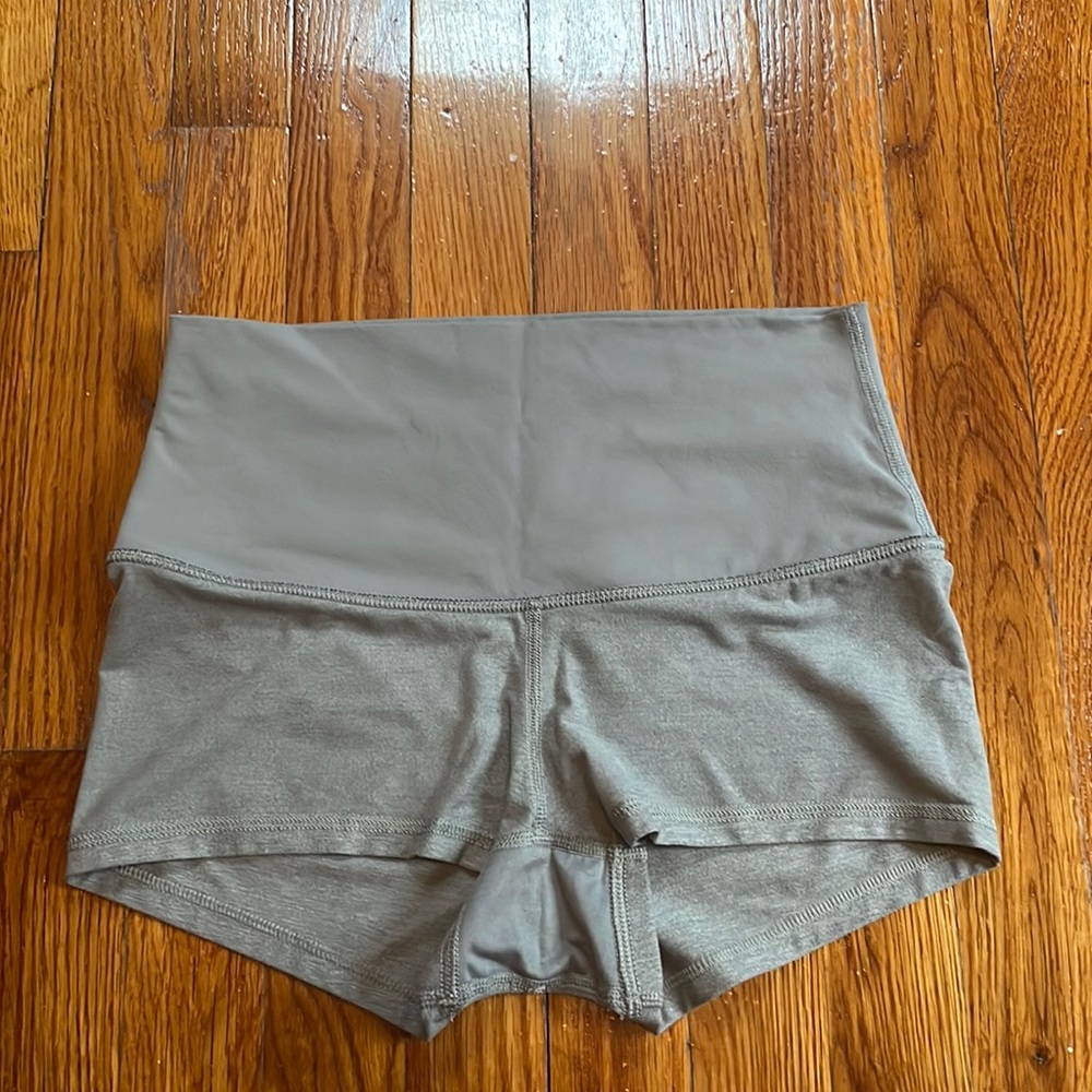 Lulu shorts